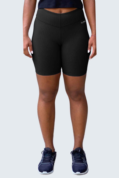 Rumi Earth - W SunRib Fit Shorts 8" - Black - R124109