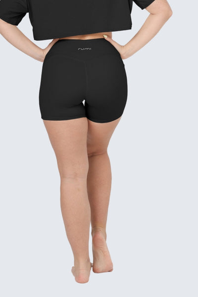 W SunSoft Flow Shorts 4" - Black